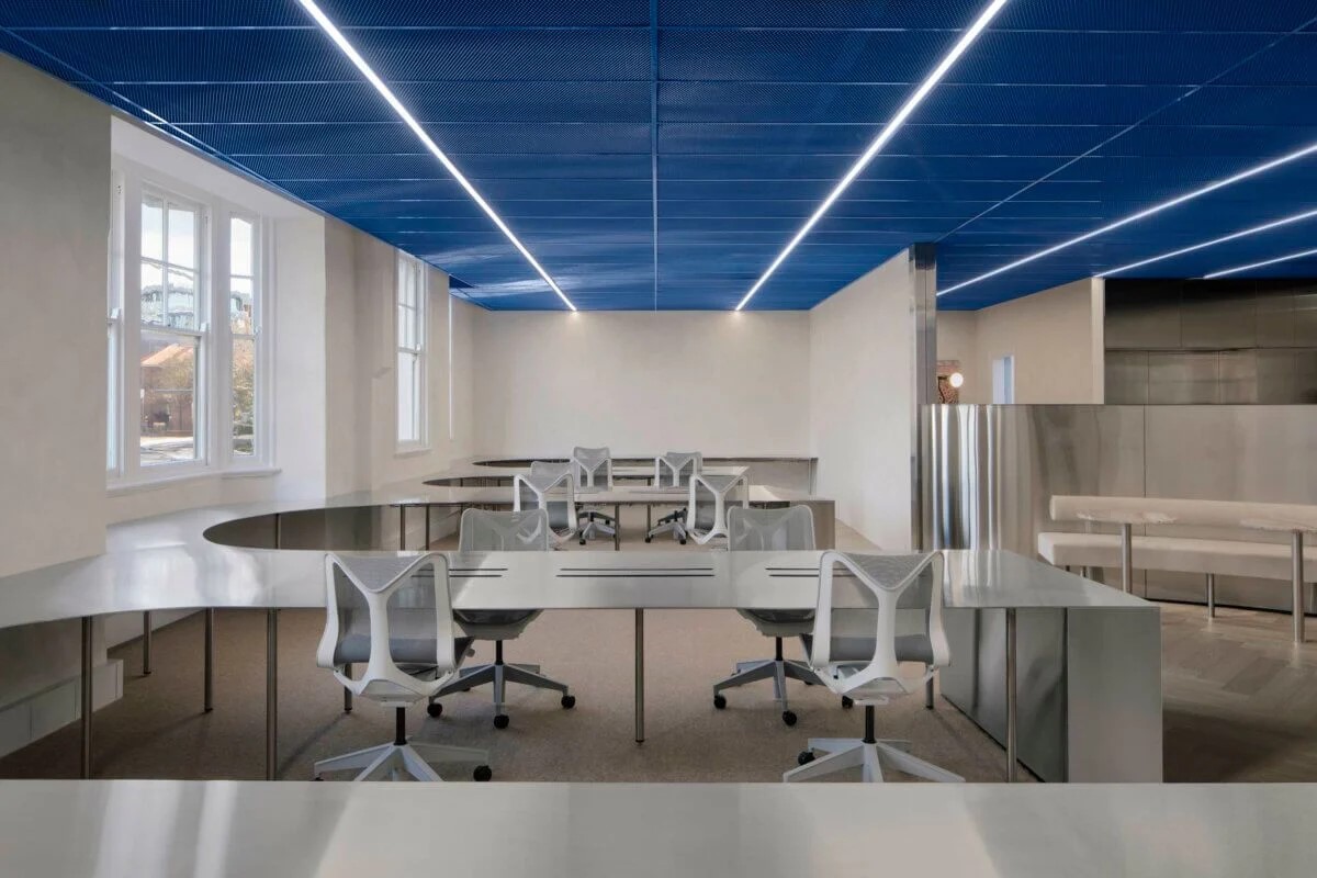 2024建筑装饰行业年度报告：市场规模突破5万亿元